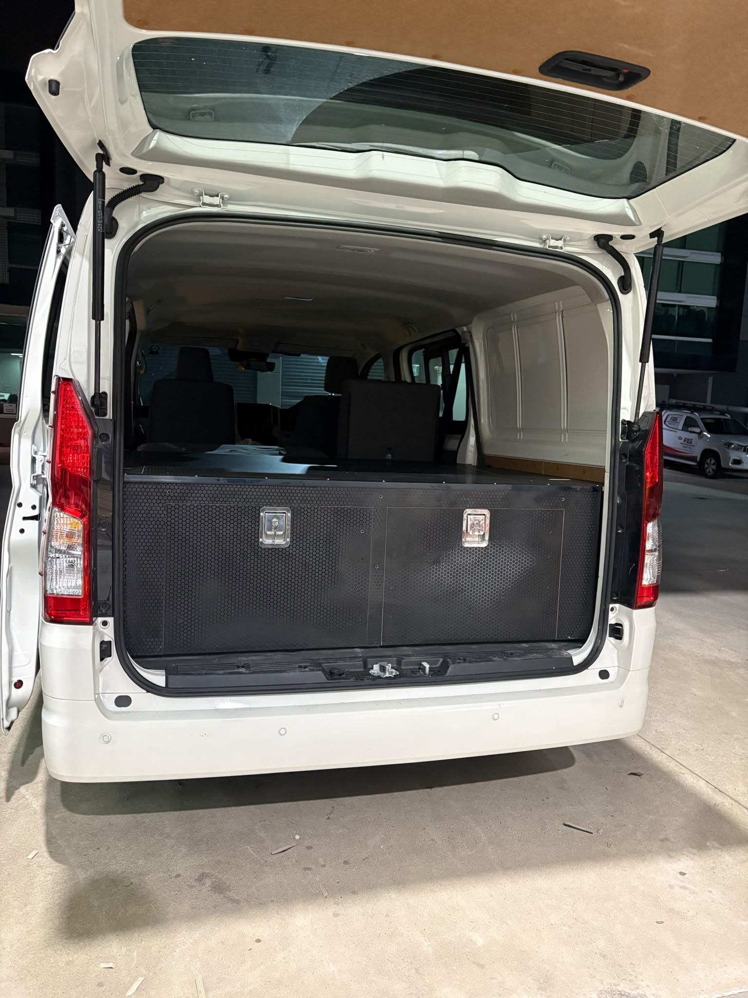 Tradie van drawer system